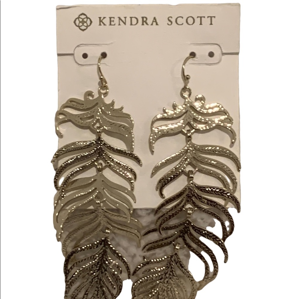 *NWT* Kendra Scott Feather Earrings